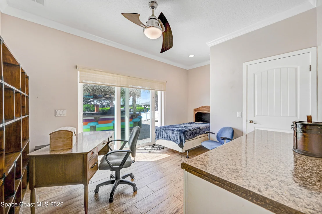 Photo of 414 Thrush Drive