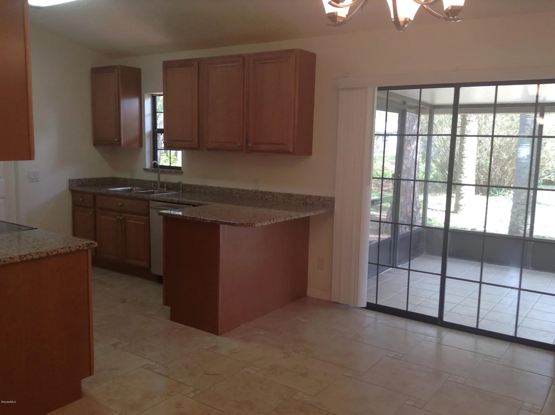 Photo of 6795 Grissom Parkway