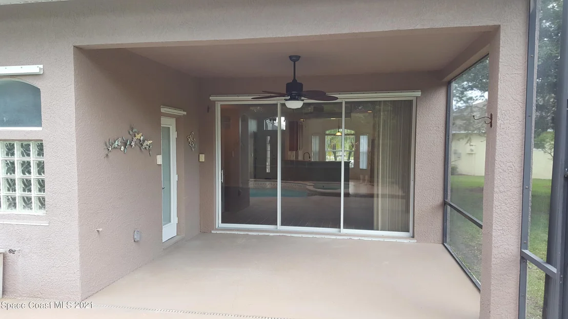 Photo of 4730 Portage Trail