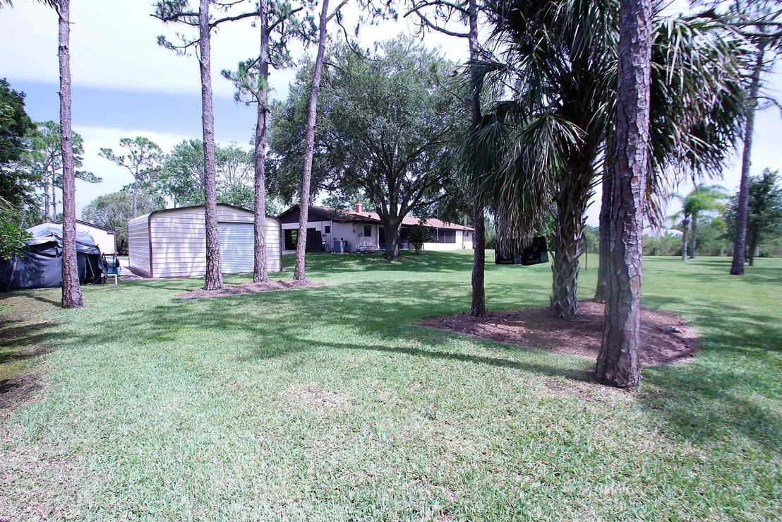 Photo of 2720 Weber Road