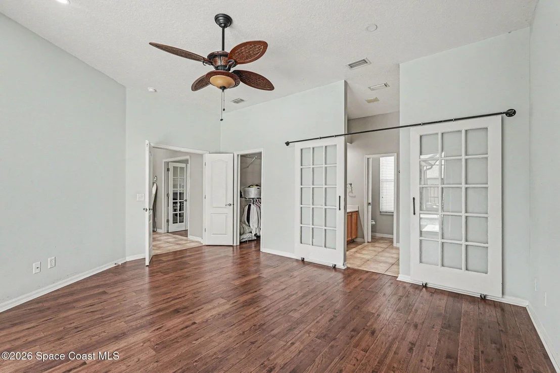 Photo of 1916 Thesy Drive