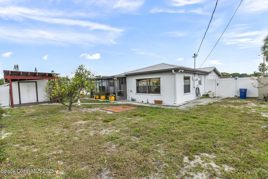 Photo of 521 Buckingham Avenue