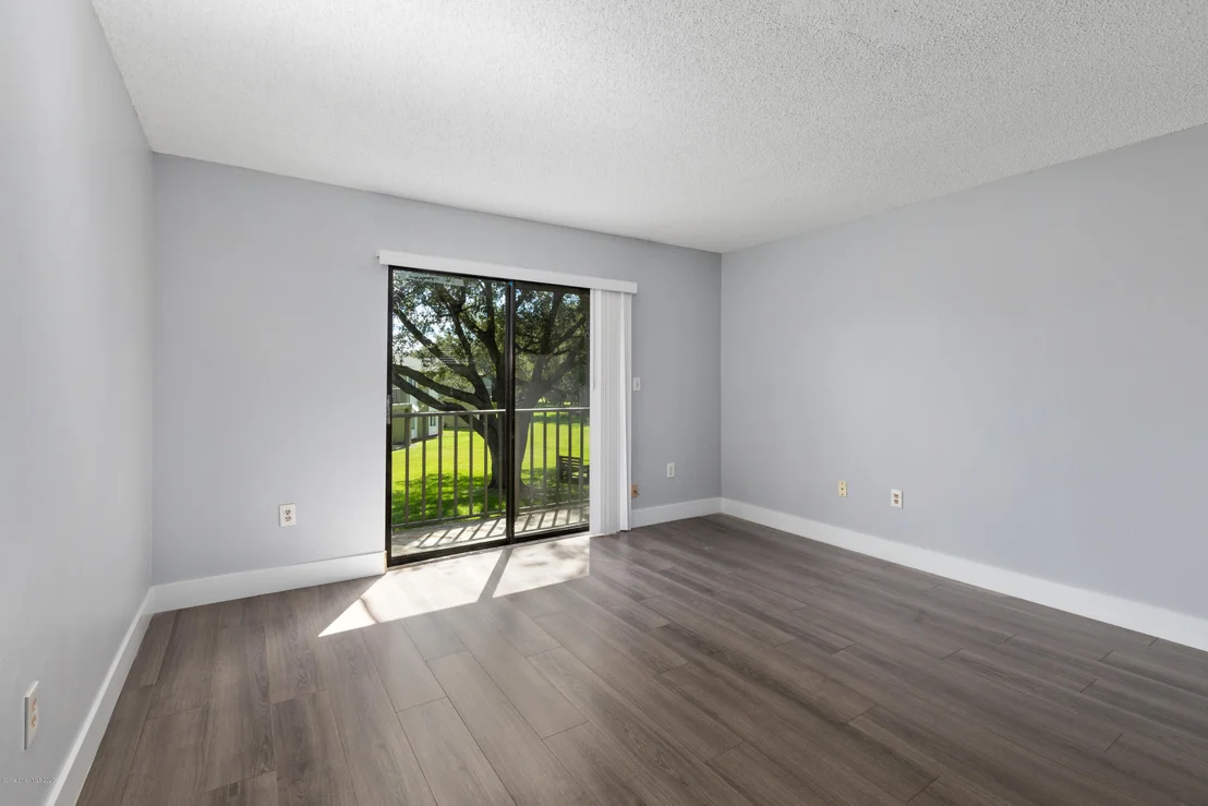 Photo of 2218 Flower Tree Circle