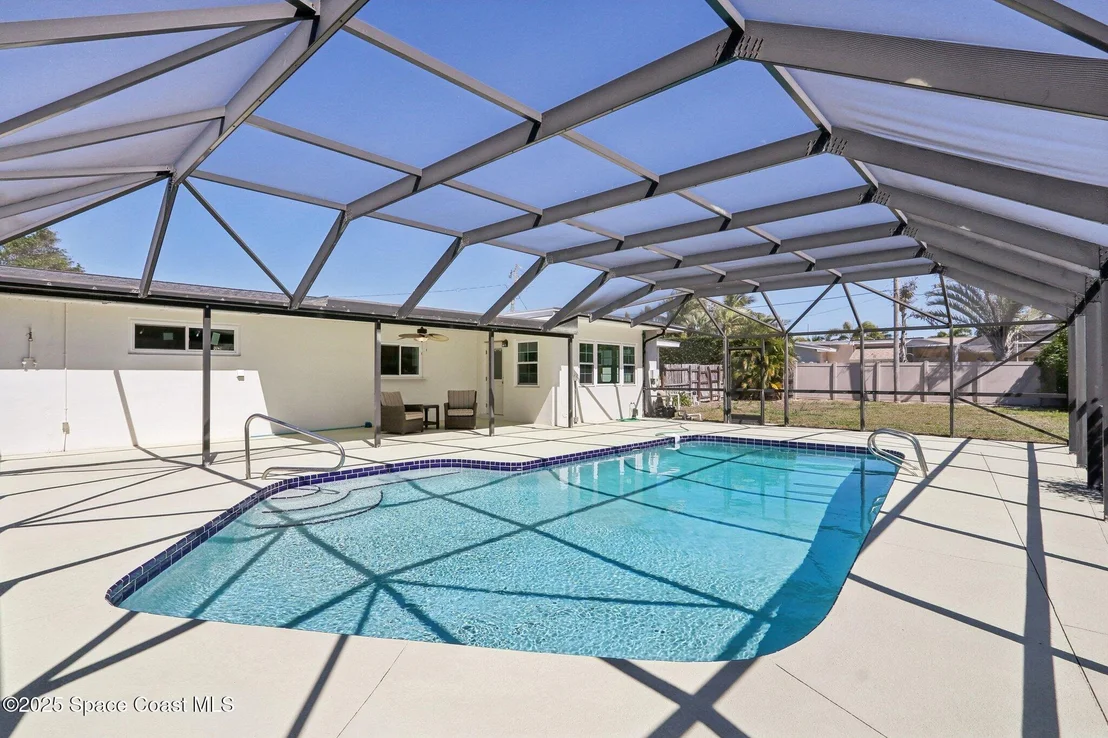 Photo of 231 5th Avenue