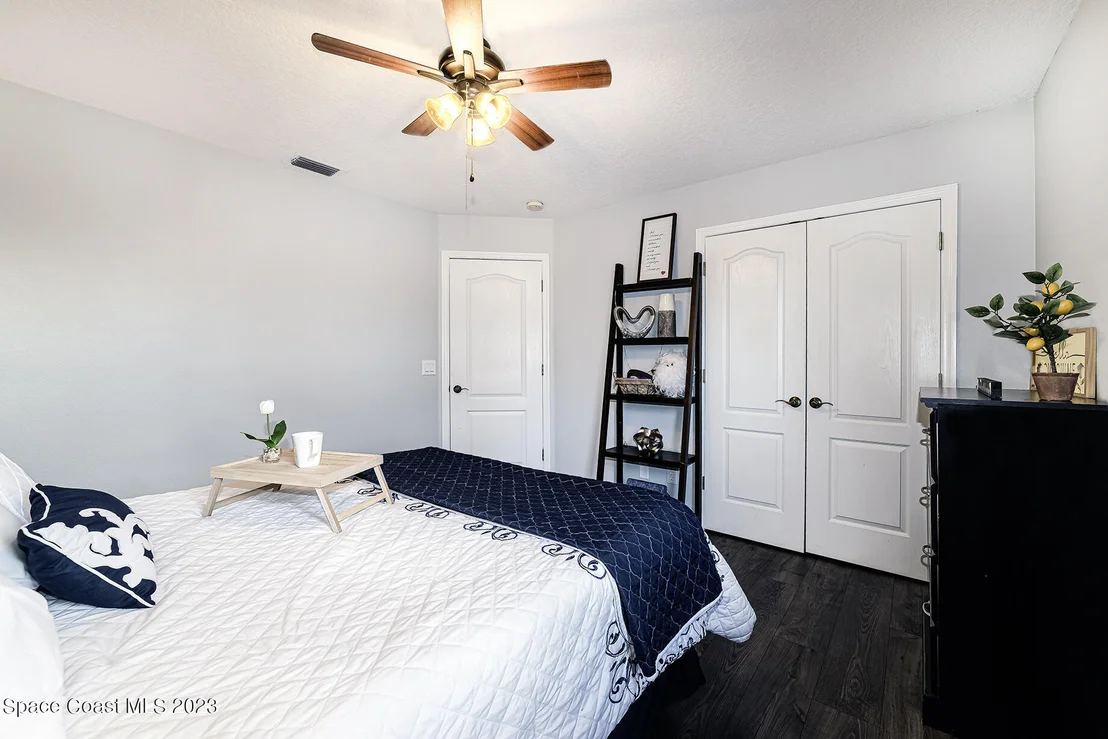 Photo of 735 Autumn Glen Drive