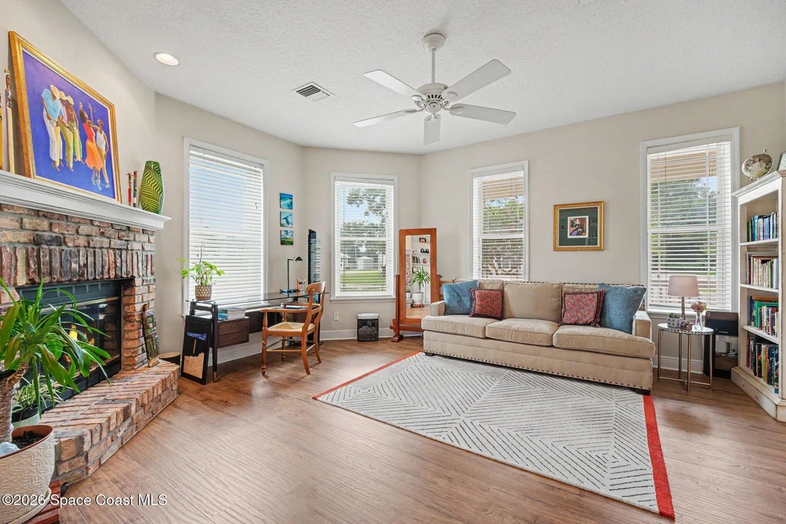 Photo of 10 Wincove Lane