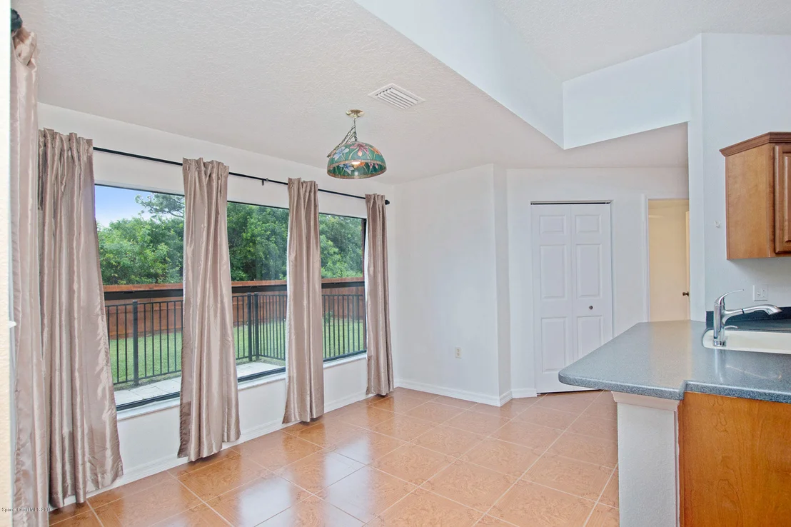 Photo of 123 Palm Circle