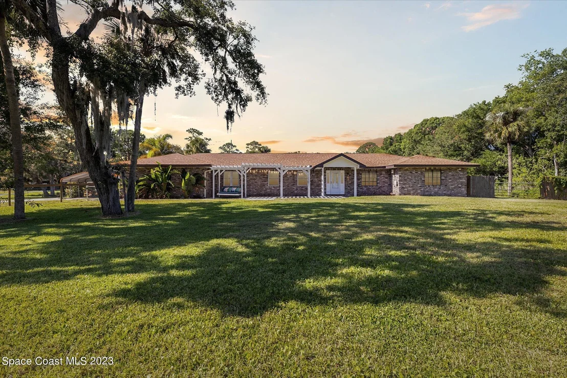 Photo of 4300 Deerwood Trail