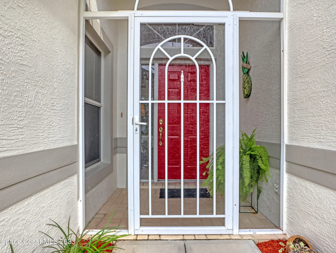 Photo of 904 Suntree Woods Drive