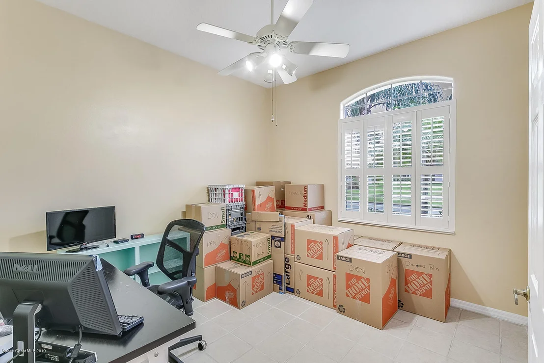 Photo of 925 Palm Brook Drive