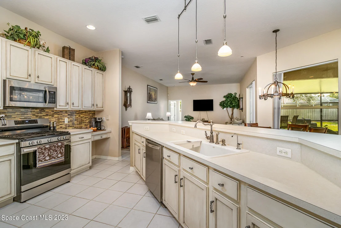 Photo of 4021 Estancia Way
