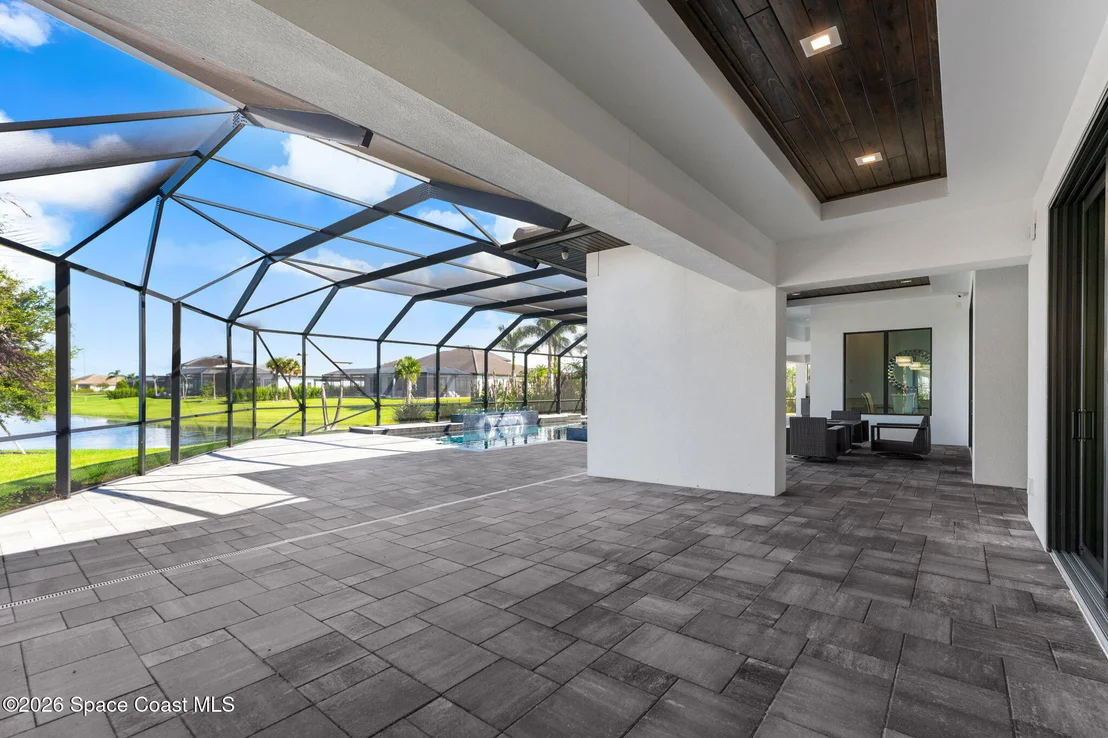 Photo of 3618 Lake Adelaide Place