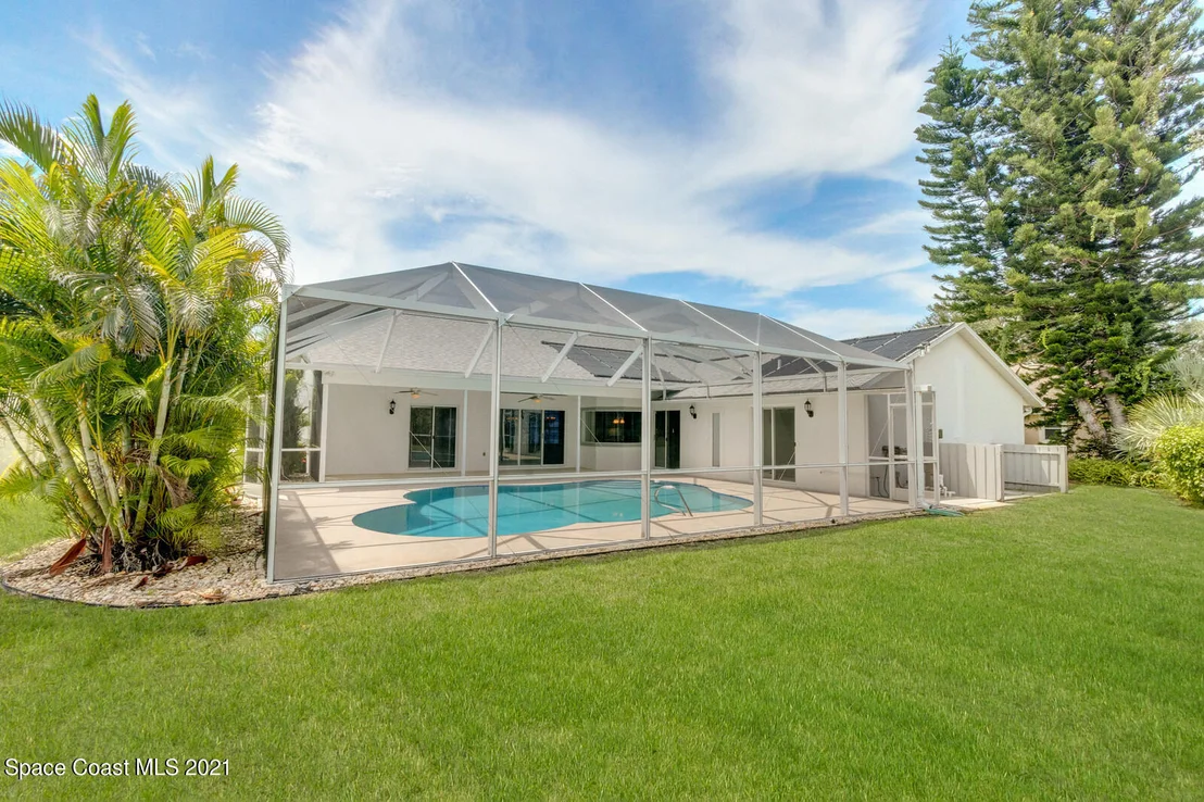 Photo of 461 Kimberly Drive