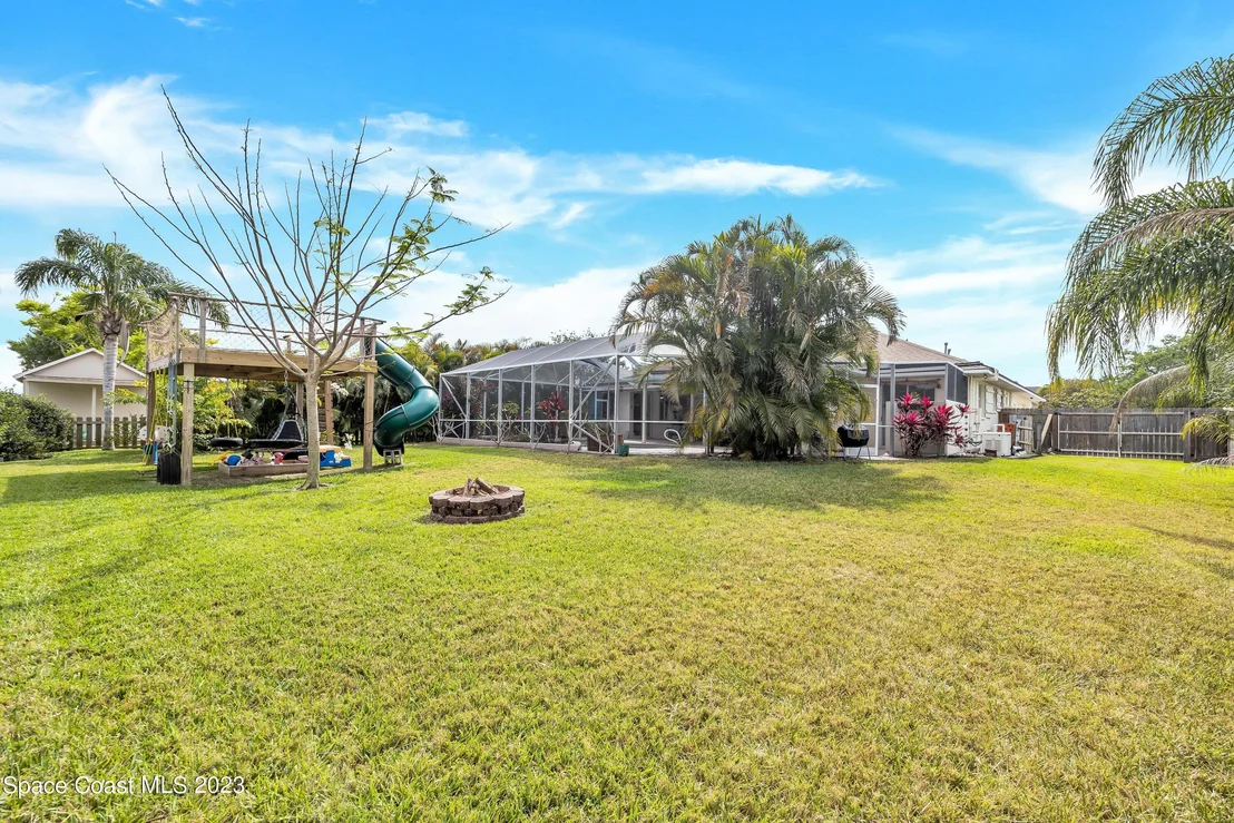 Photo of 3471 Brahman Avenue