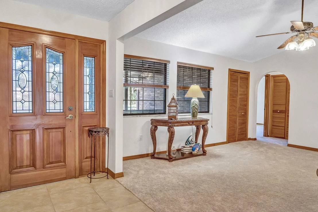 Photo of 1810 Laurel Oak Drive