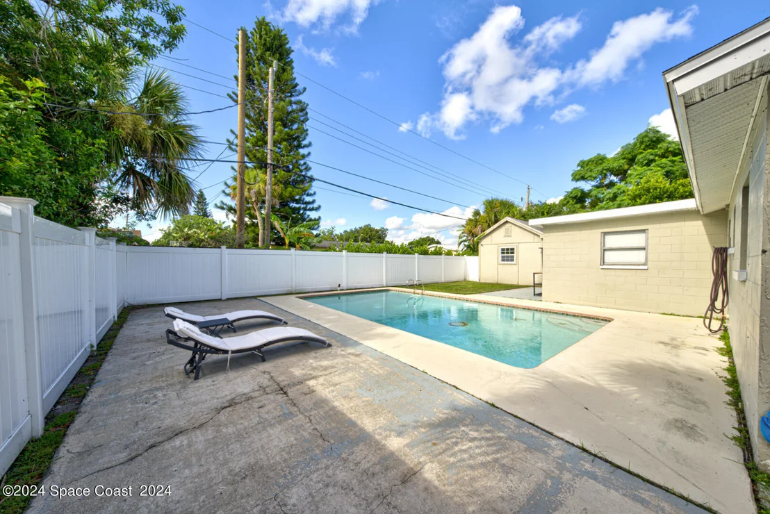Photo of 1025 Illinois Road