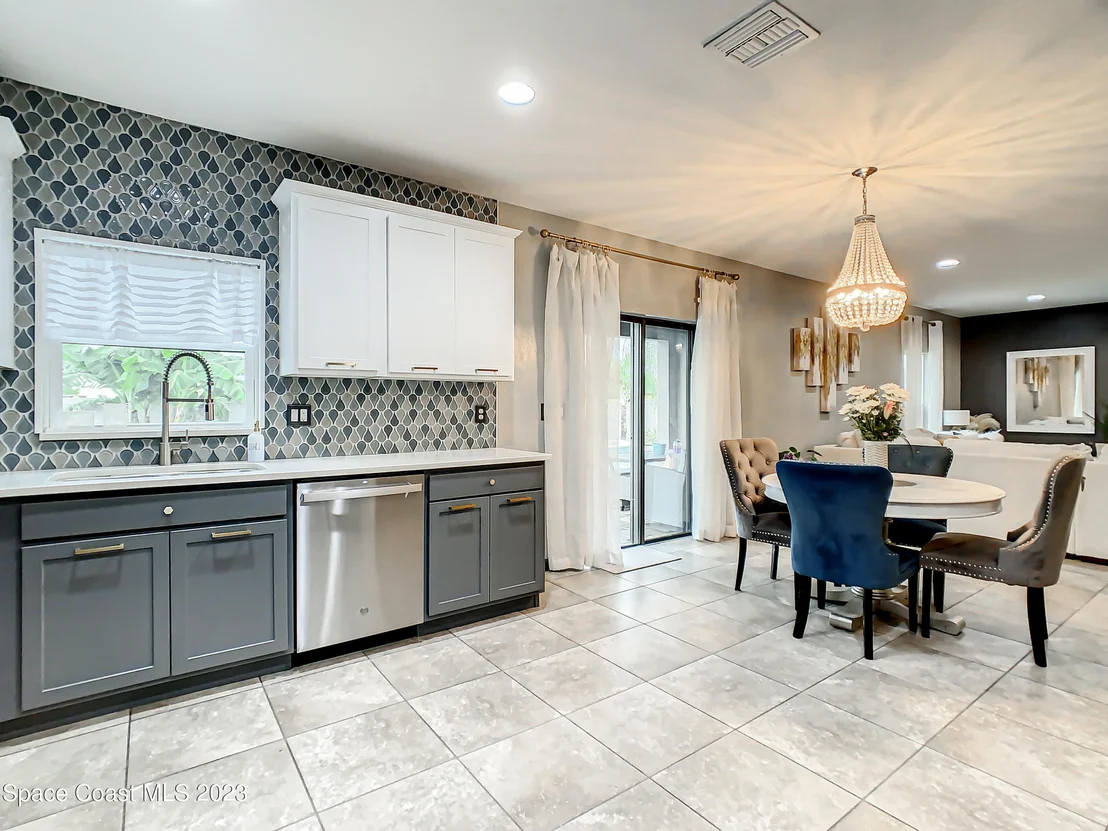 Photo of 690 Fiddleleaf Circle