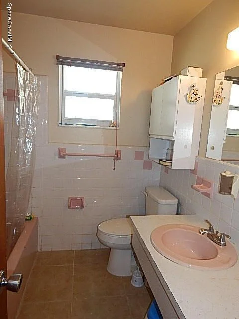 Photo of 1750 DODGE Circle N