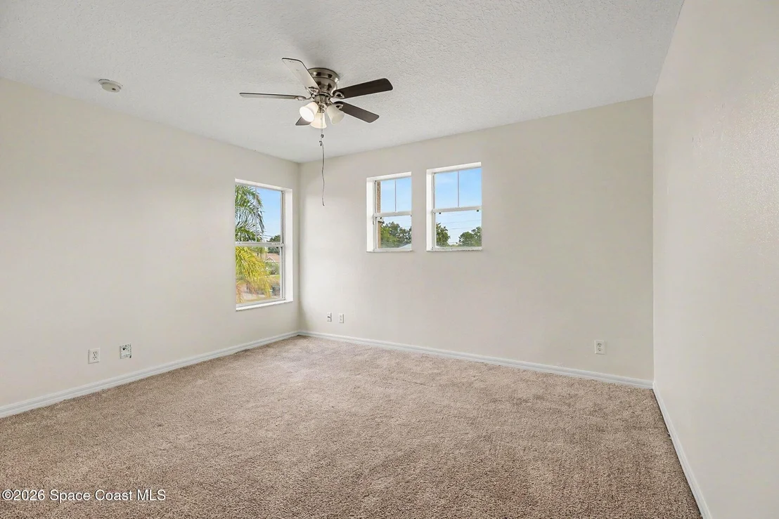 Photo of 3798 Jupiter Boulevard SE