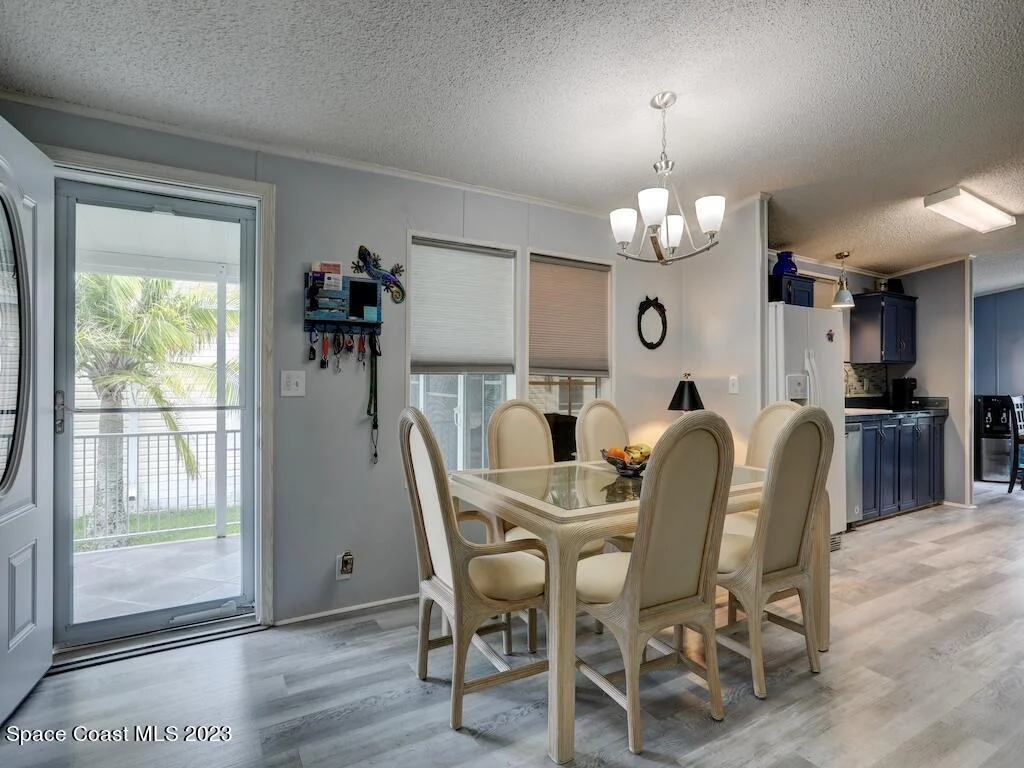 Photo of 5377 Bison Street