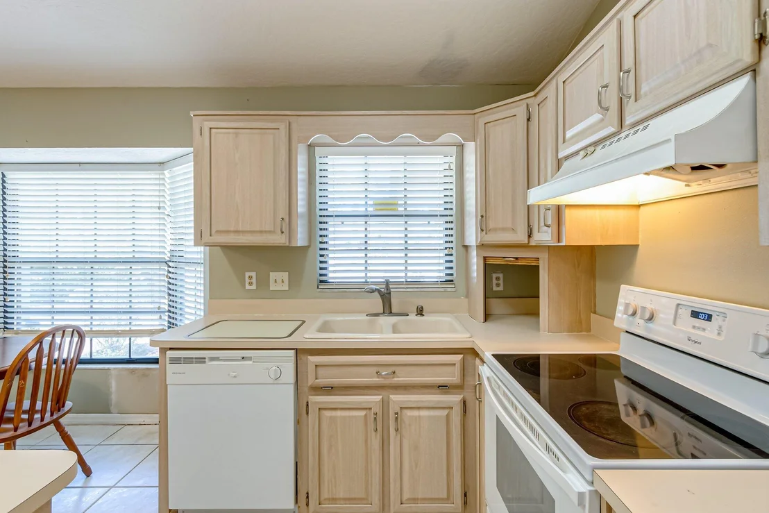 Photo of 1215 Rolling Meadows Drive