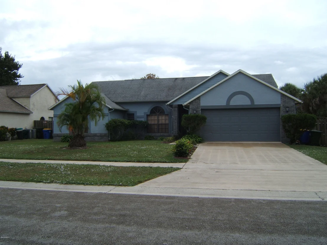 Photo of 875 Jamestown Drive