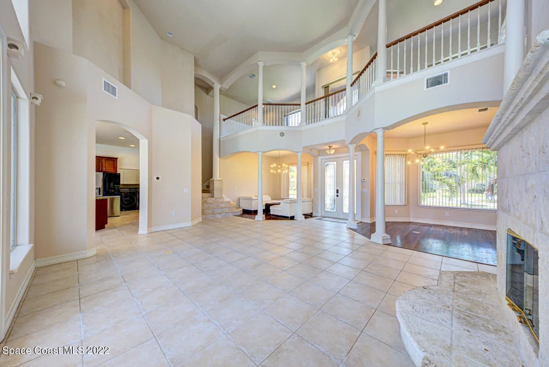 Photo of 334 Island Drive