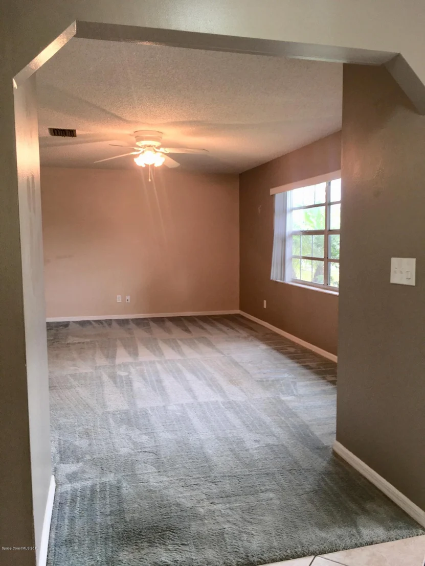 Photo of 573 Walnut Drive