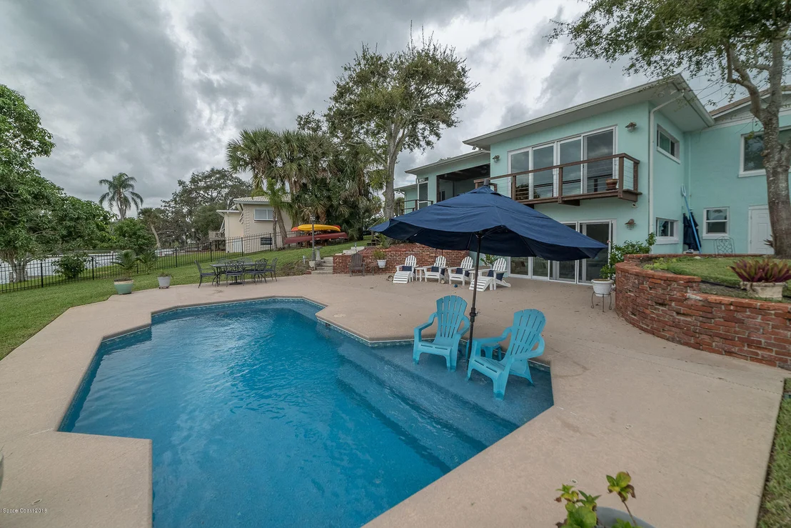 Photo of 1131 Rivermont Drive