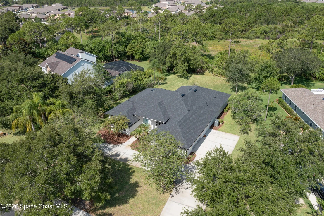 Photo of 2160 Windbrook Drive SE