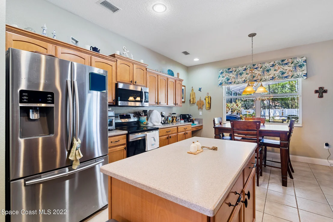 Photo of 1700 Bridgeport Circle