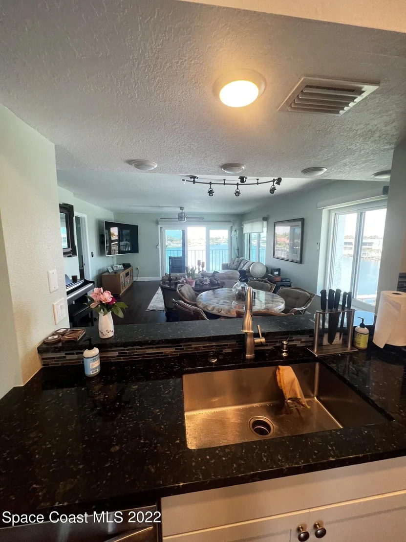Photo of Unit 1305 at 1700 Commodore Boulevard