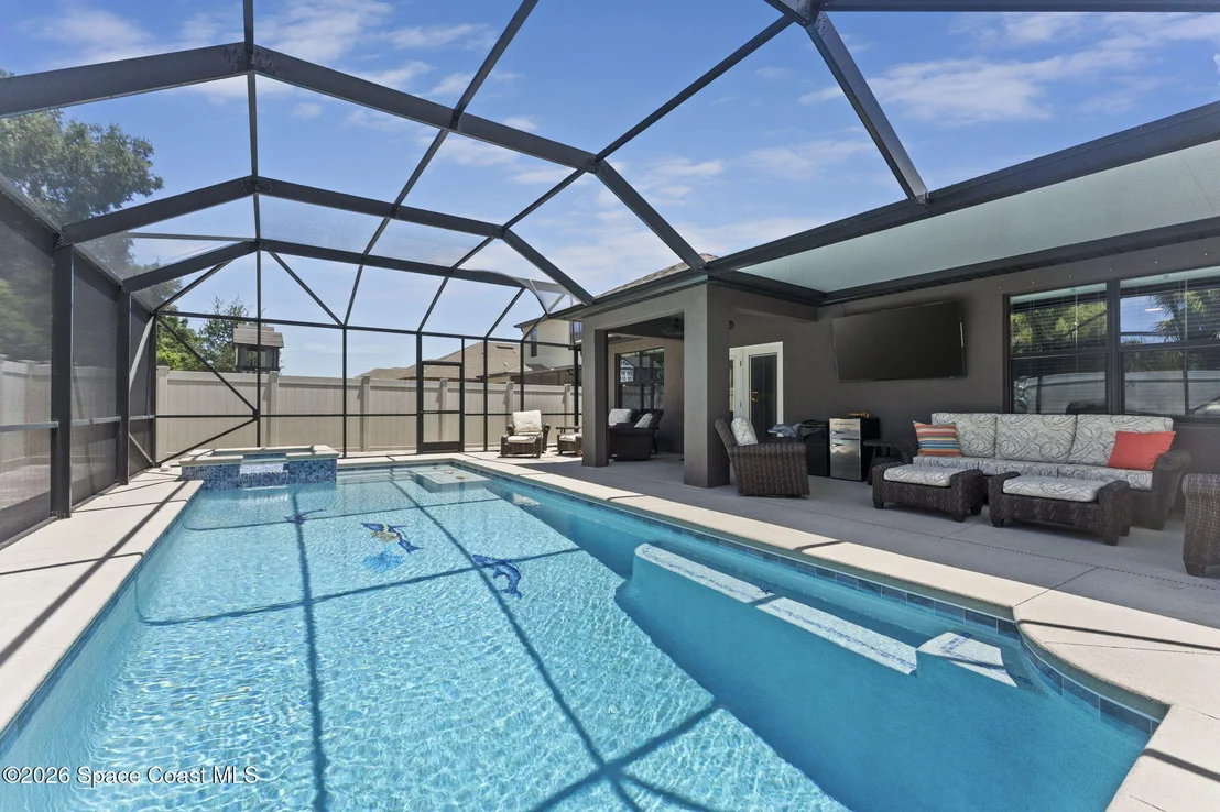 Photo of 618 Coyote Drive