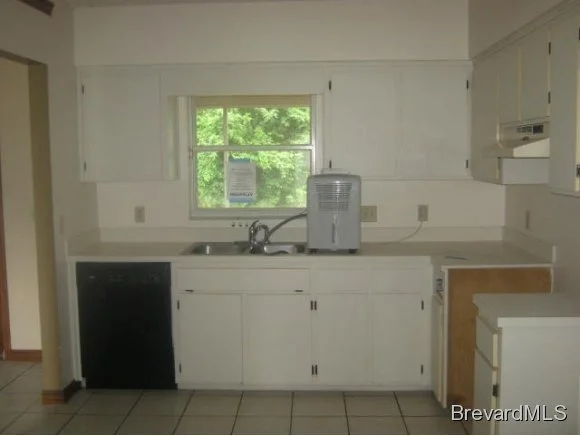 Photo of 7081 Bayfront