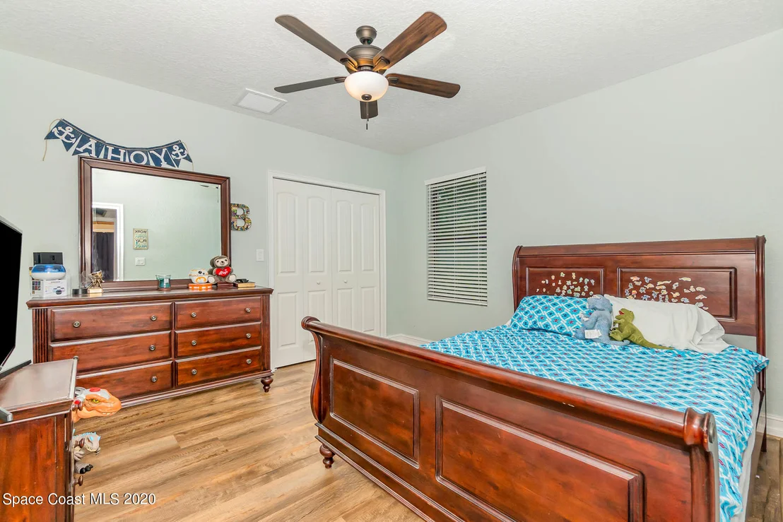 Photo of 1875 Turpentine Road