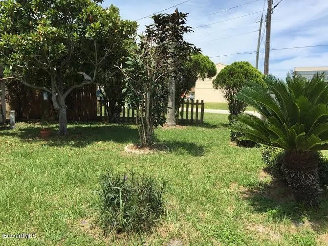 Photo of 412 Iris Lane