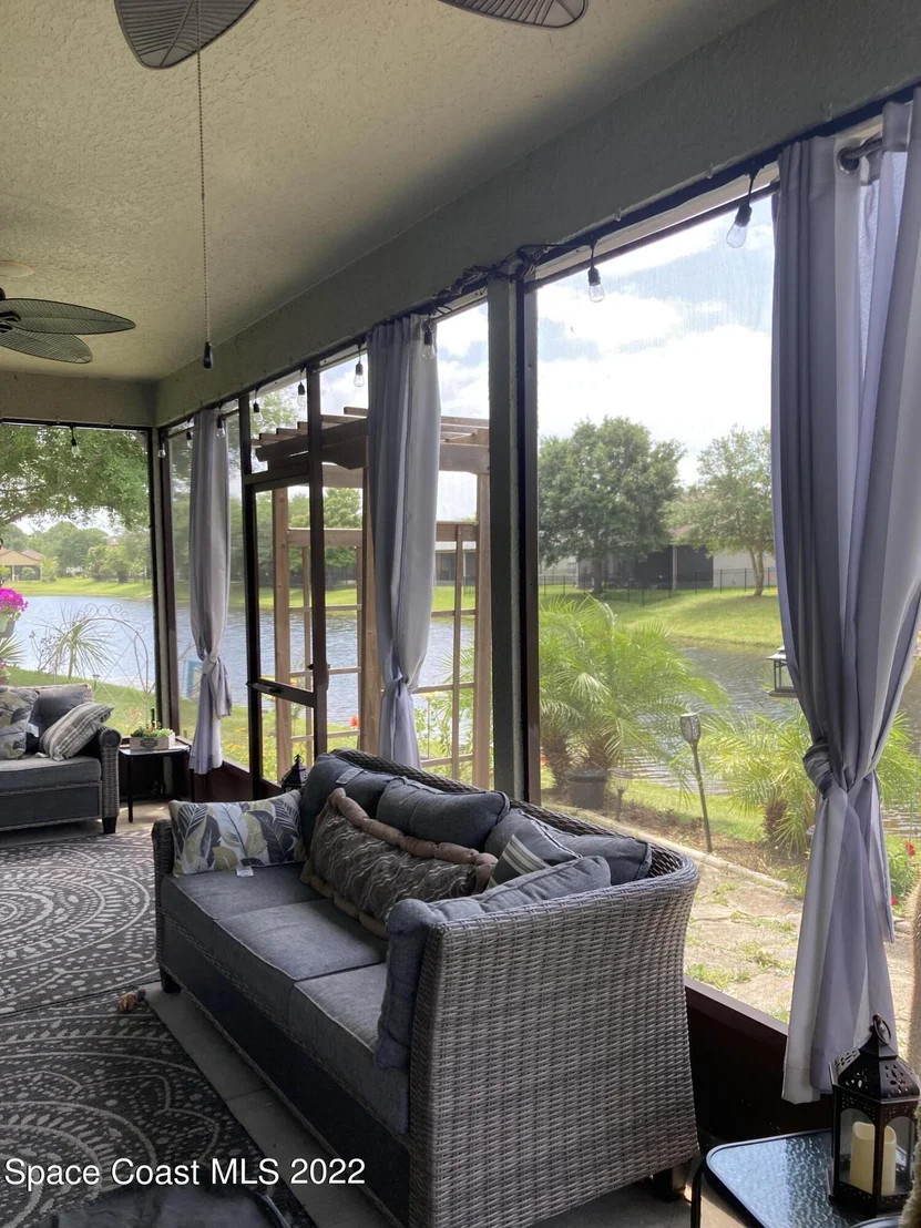 Photo of 1143 Bolle Circle