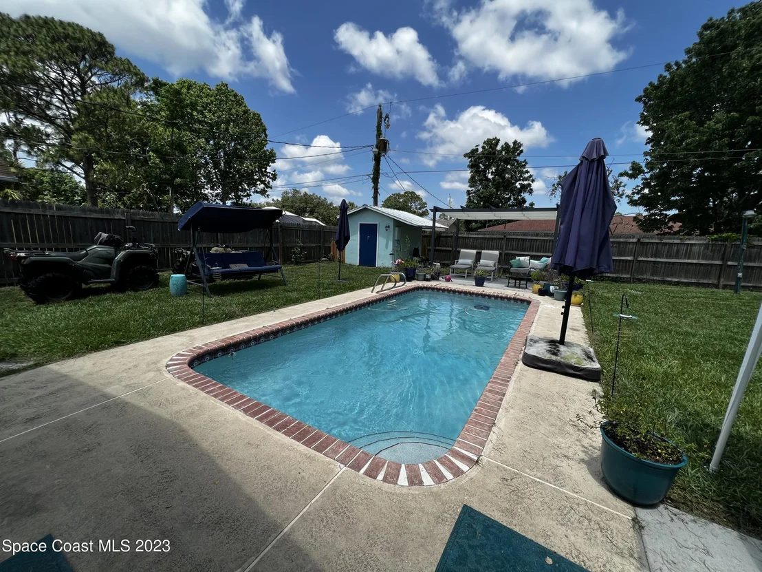 Photo of 5420 Holden Road