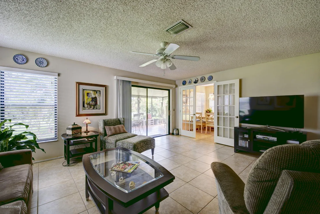 Photo of 1687 Clover Circle