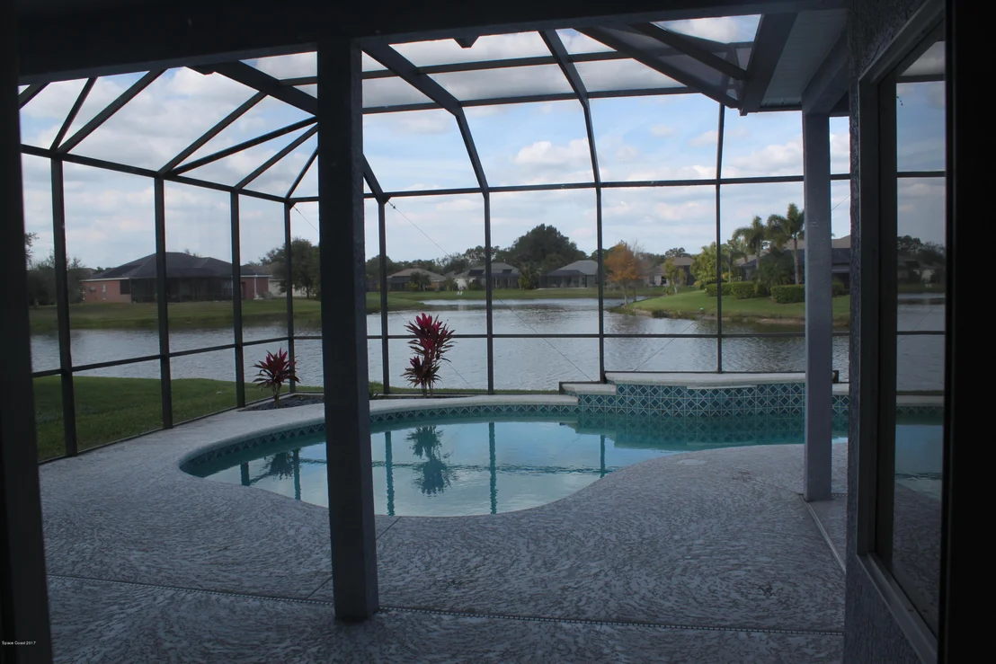 Photo of 2492 Woodfield Circle