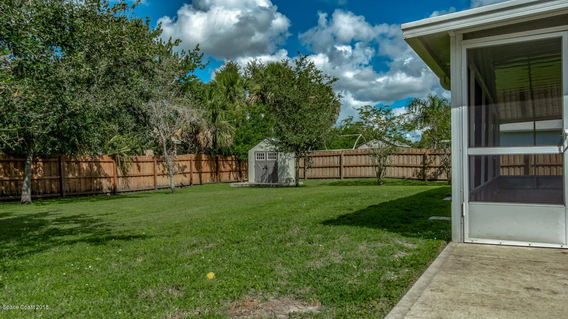 Photo of 6470 Bamboo Avenue