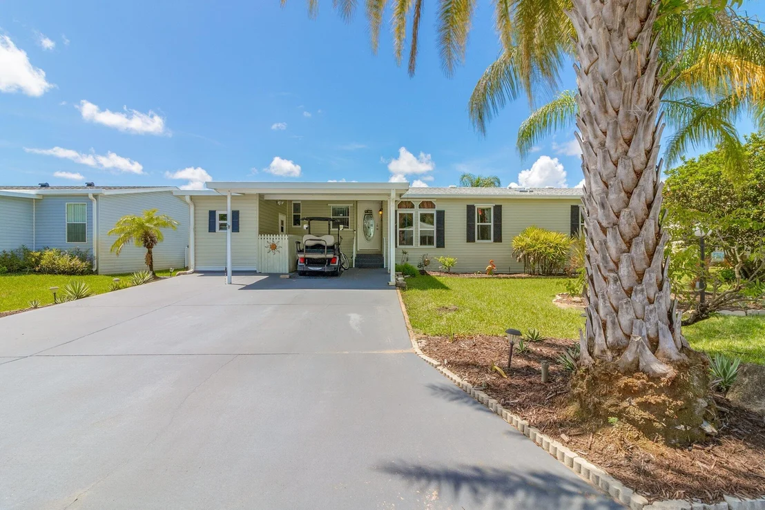 Photo of Unit 139 at 504 Outer Drive