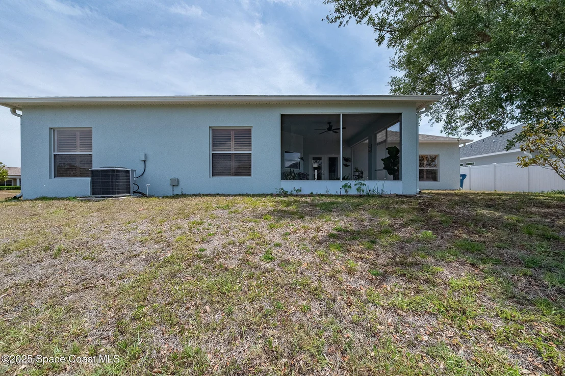 Photo of 1137 Morgan Circle NE