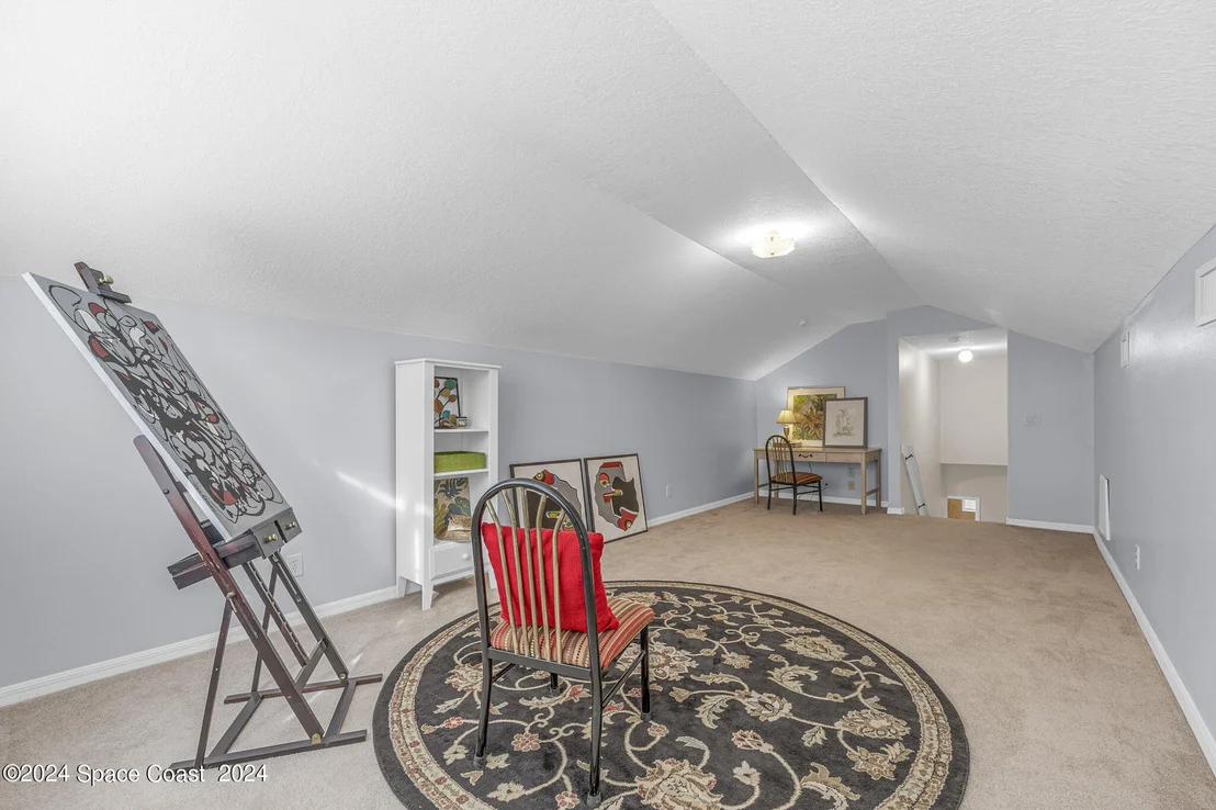 Photo of 1878 Windbrook Drive SE