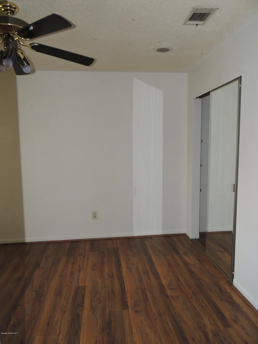 Photo of 2545 Corbusier Drive