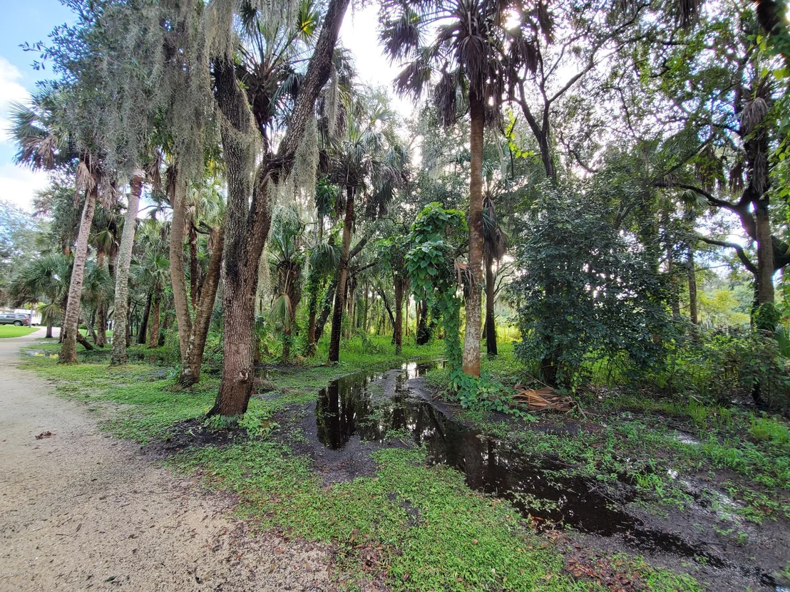 Photo of 1016 Gray Road