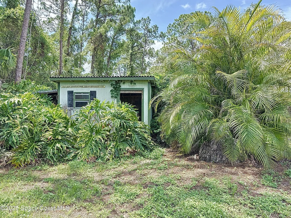 Photo of 4865 Bridge Road