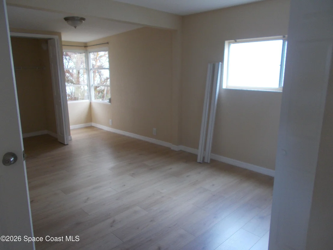 Photo of 932 Cashew Circle W