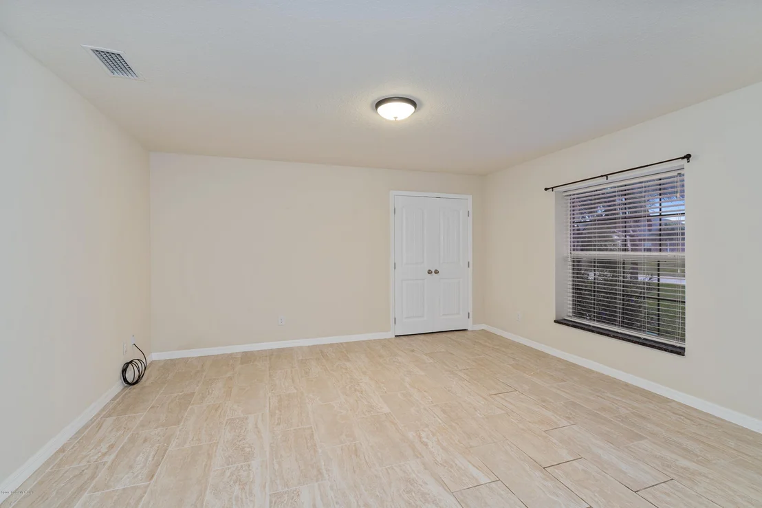 Photo of 110 Palm Circle