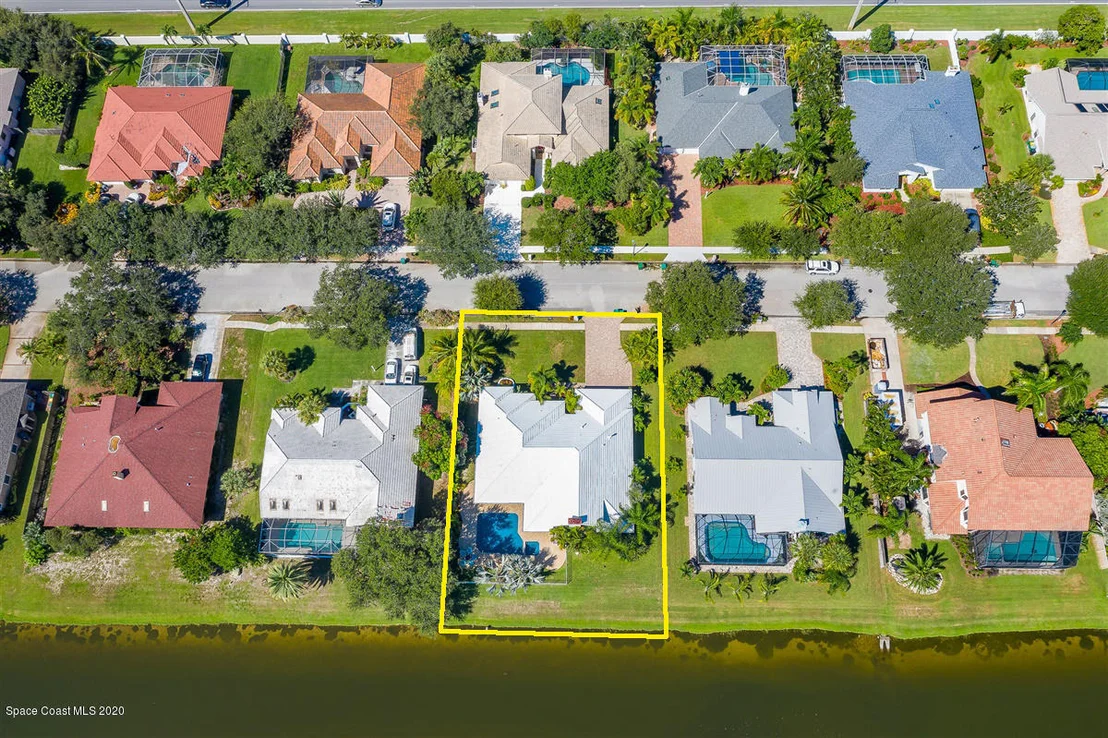 Photo of 840 Peregrine Drive